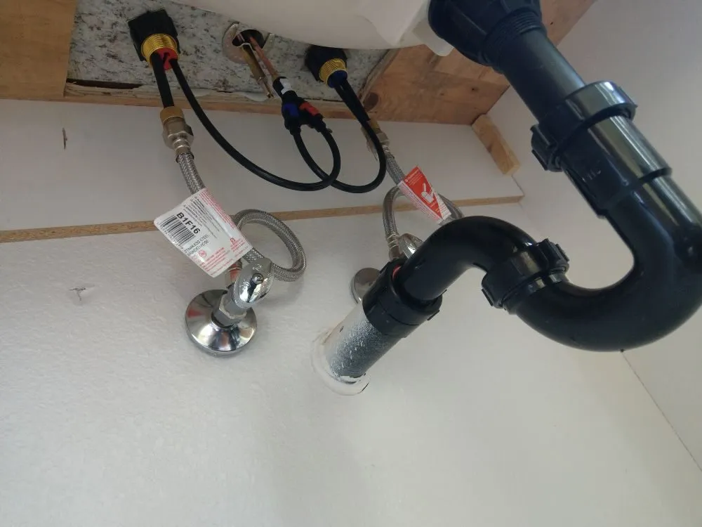 Expert pipe repair experts serving Palm Desert, CA - iQ Plumbing