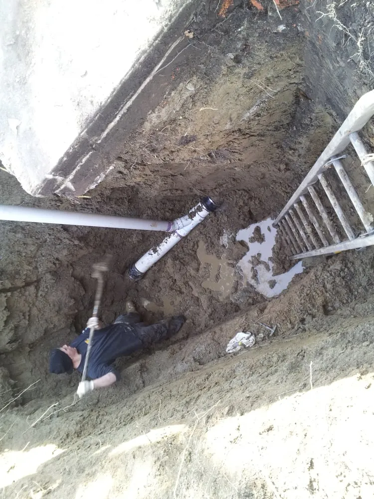 Slide of Iron Pipe Sewer & Drain