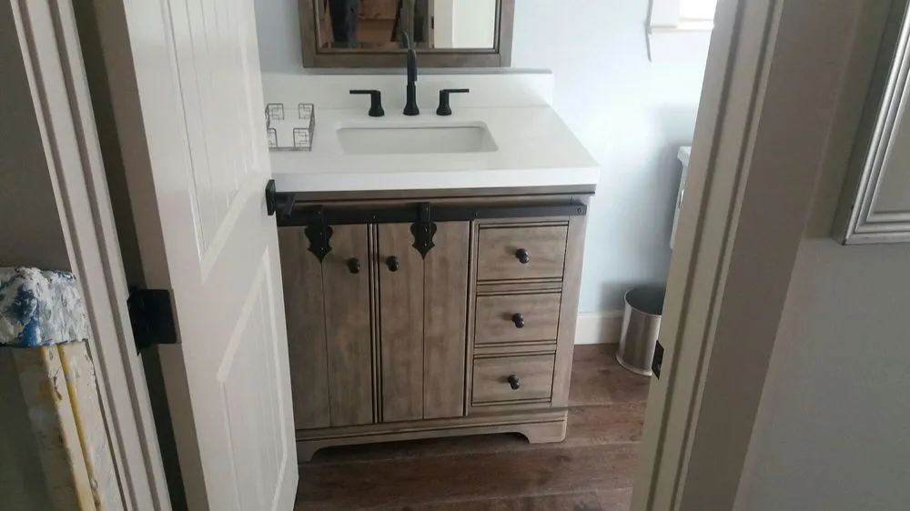 Emergency plumbing repair for homes in Pacific Palisades, CA by Isis Plumbing