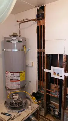 Isis Plumbing Logo