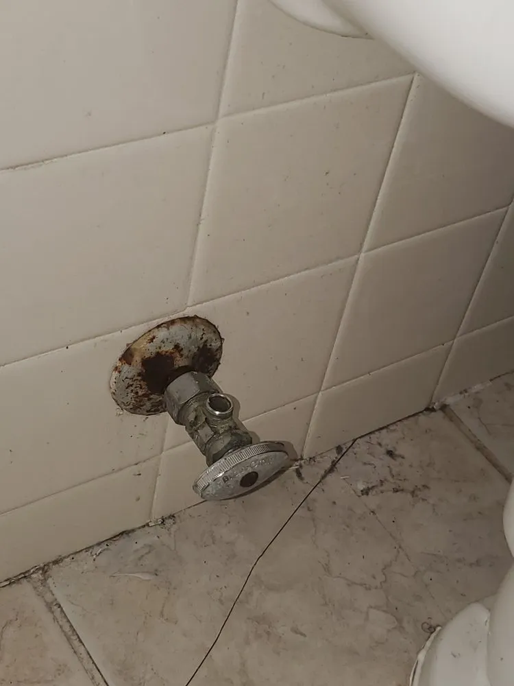 Slide of Islandman Services