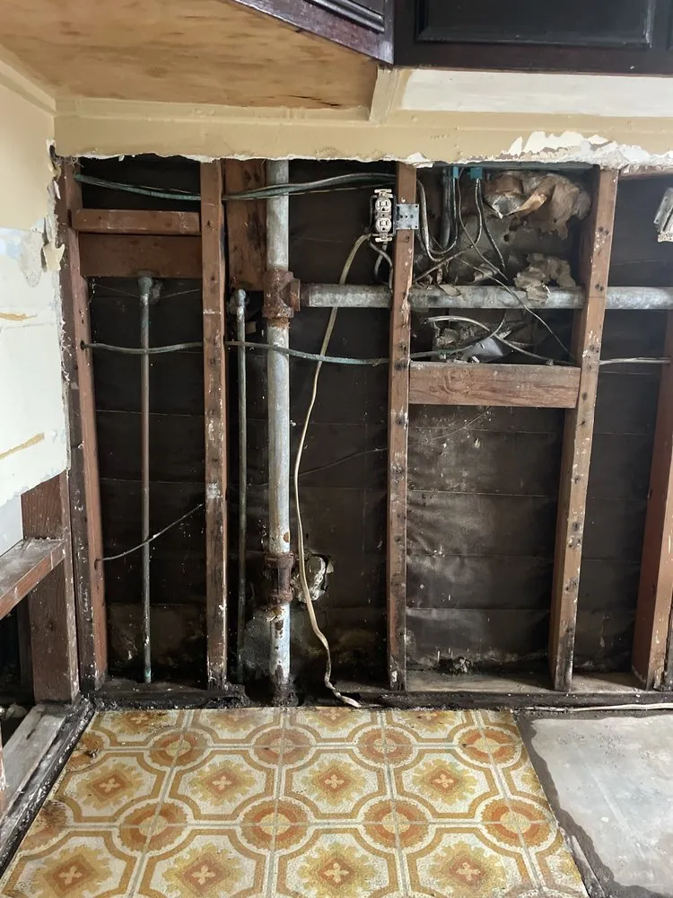 Slide of Islands Water Damage and Restoration