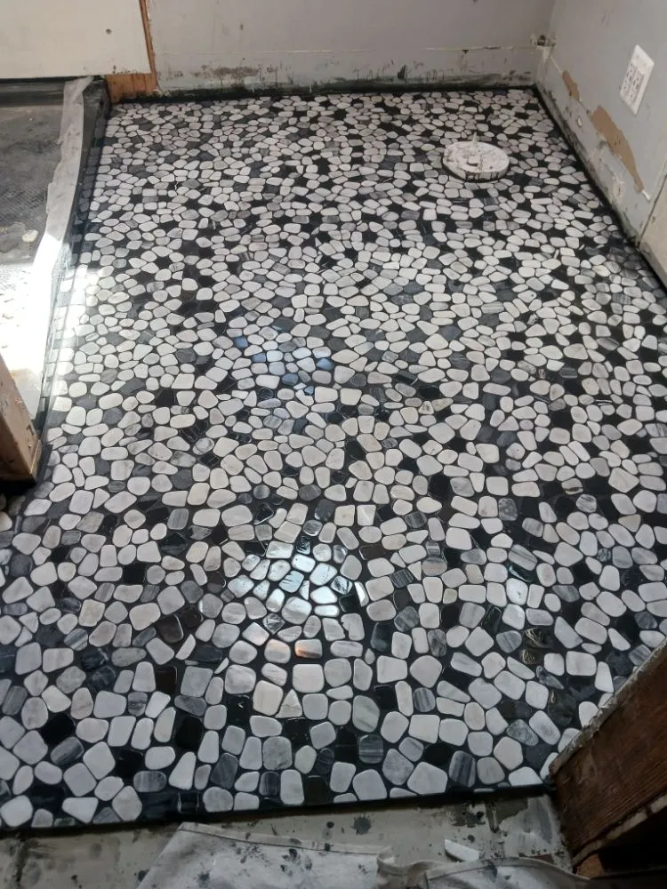 Slide of Ismael Ceramics and Porcelain Installations