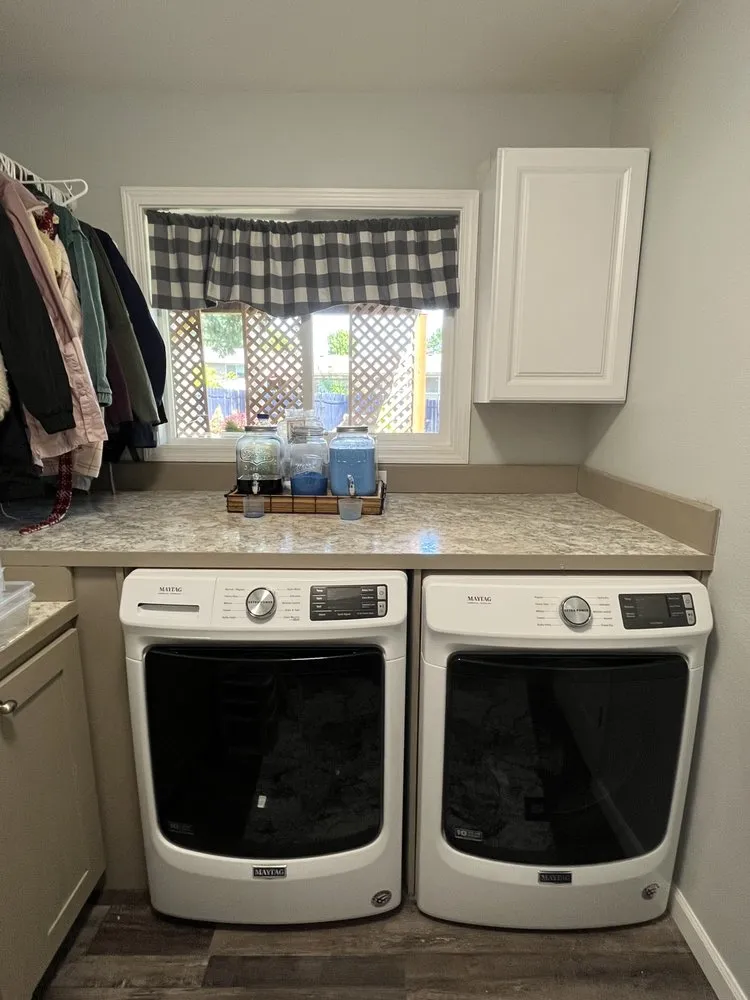 Slide of Israel's Handyman Services