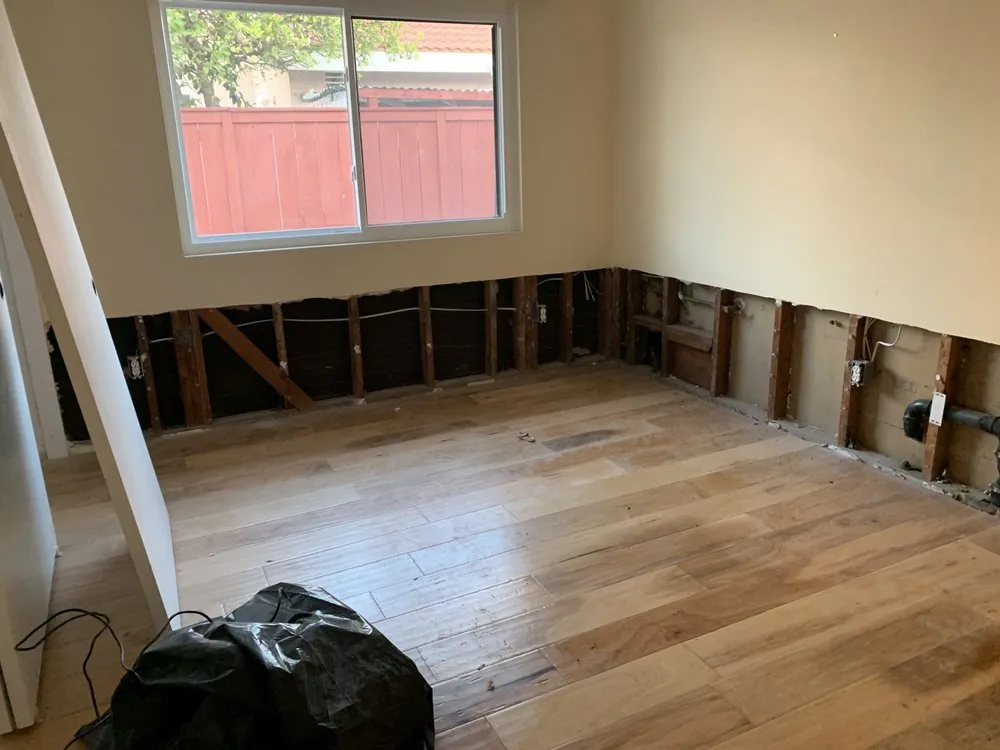 Slide of It's Done Handyman