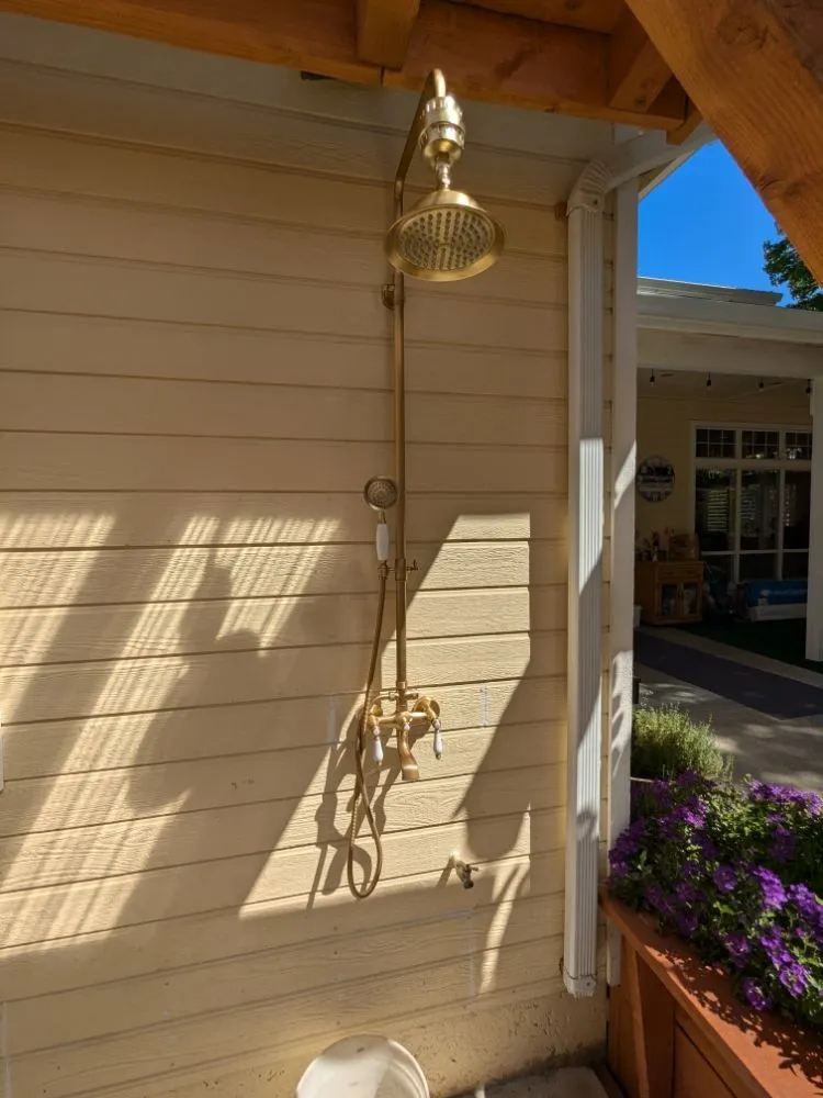 Slide of Ivy Plumbing/Hydronic Heating