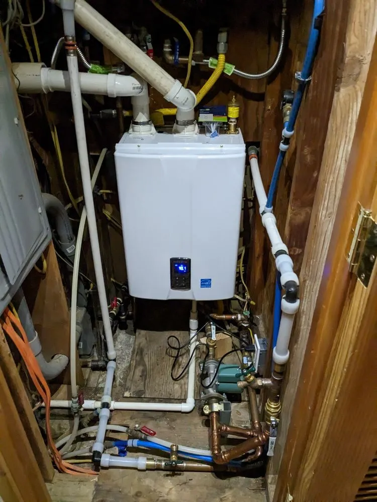 Slide of Ivy Plumbing/Hydronic Heating
