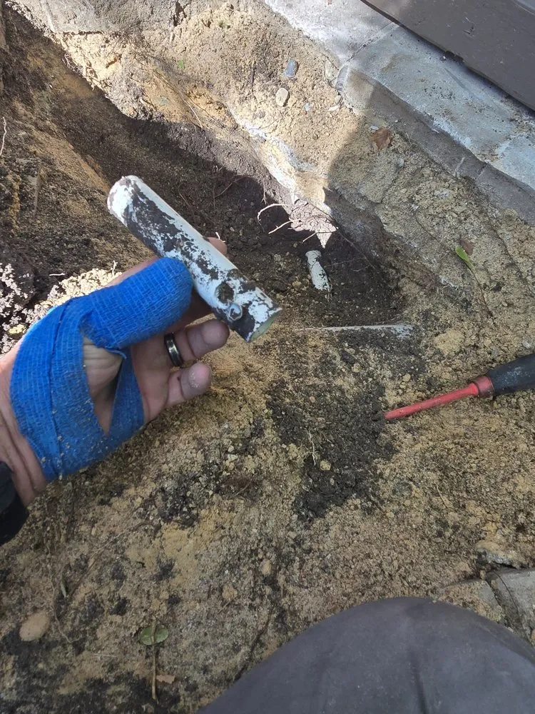 Slide of J & G Plumbing Services