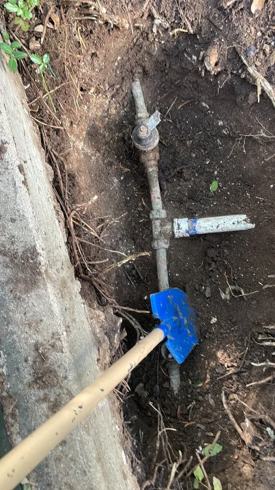 Slide of J & J Plumbing