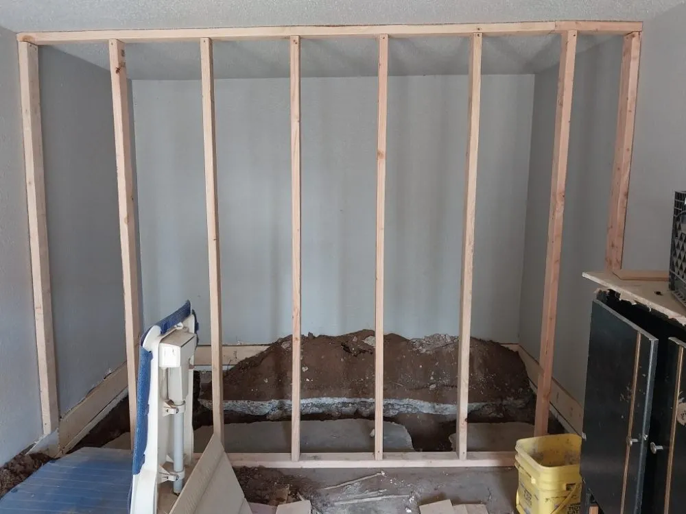 Slide of J & M Remodeling and painting