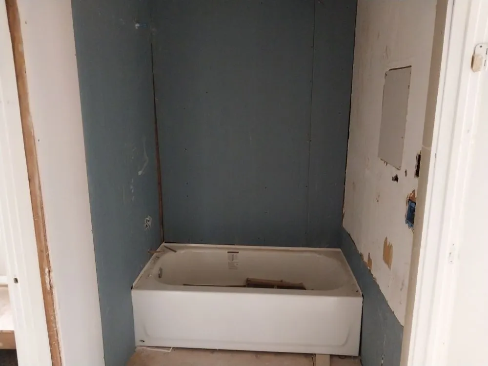 Slide of J & M Remodeling and painting