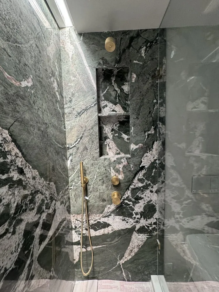 Slide of J. Comparan Plumbing