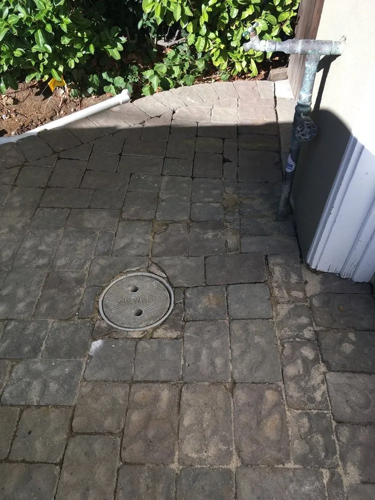 Slide of J D Cesare Construction