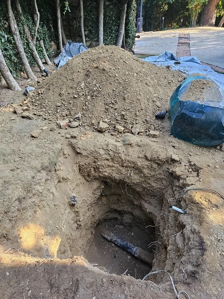 Slide of J H Plumbing & Sewers