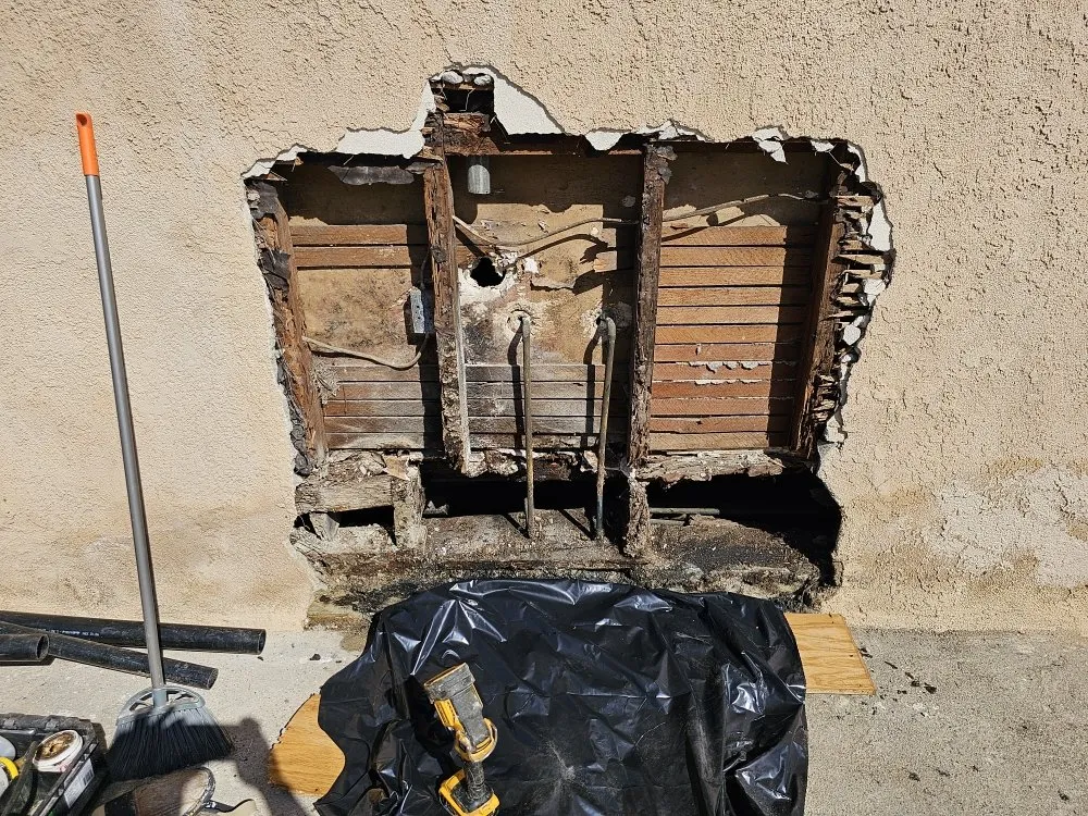 Slide of J H Plumbing & Sewers