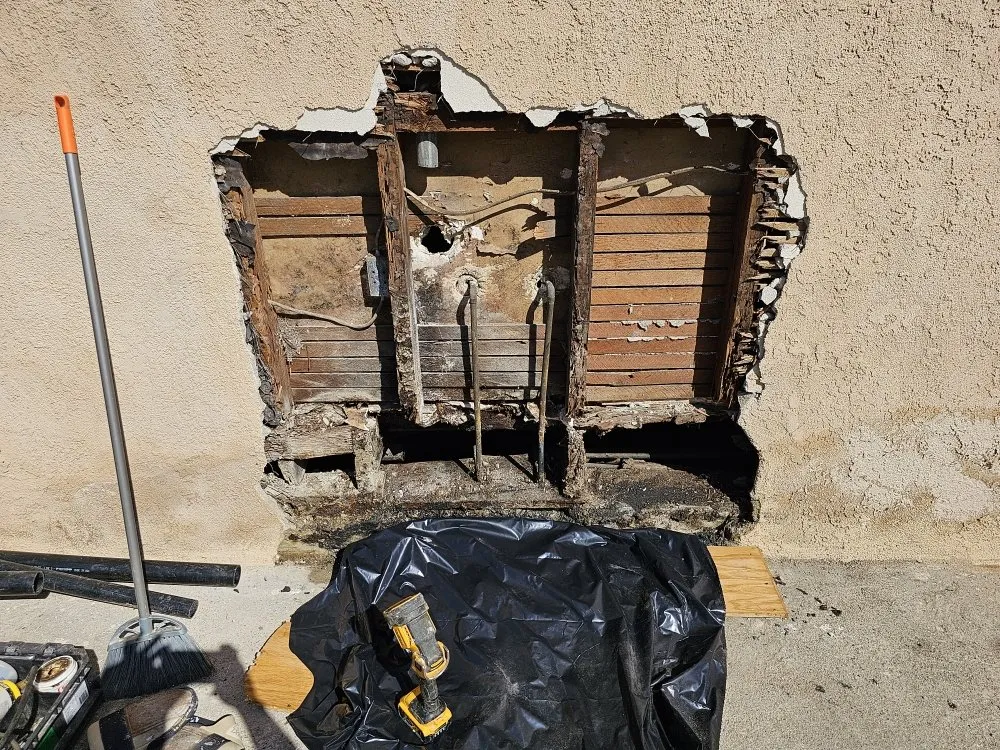 Slide of J H Plumbing & Sewers