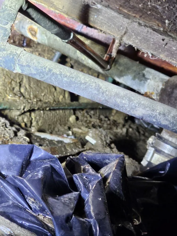 Slide of J H Plumbing & Sewers