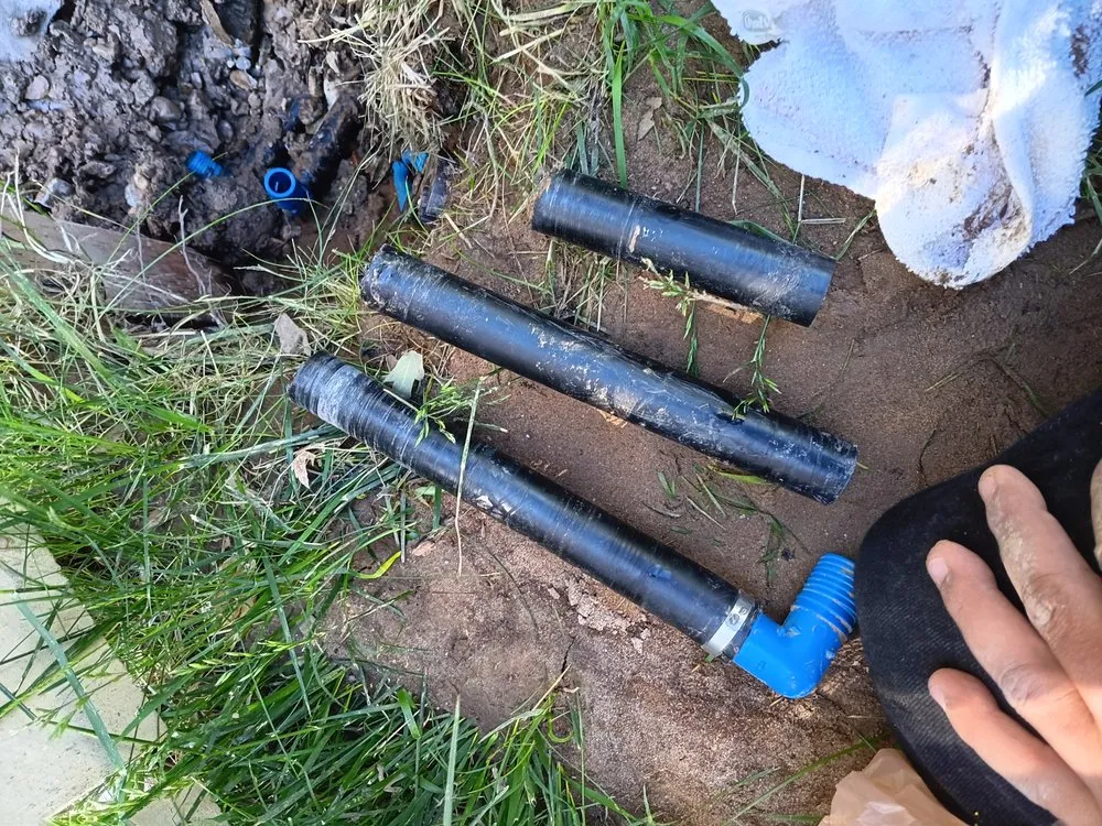 Slide of J Lo Plumbing