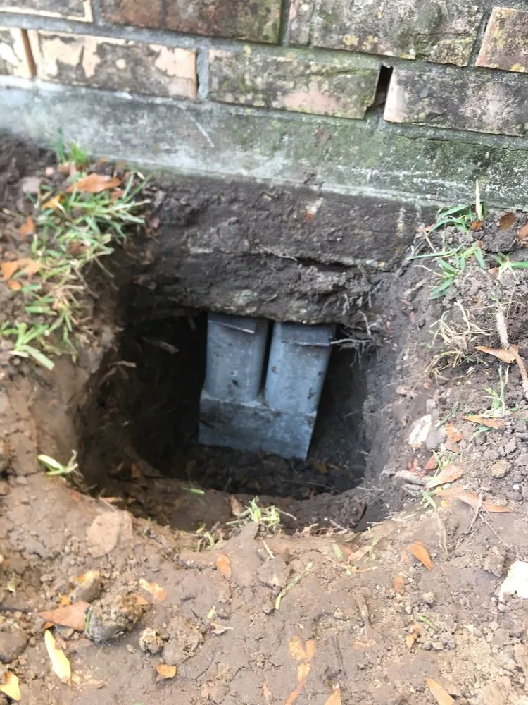 Slide of J R Foundation Repair