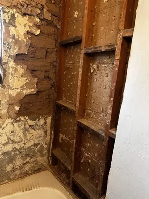 Jacuzzi Bath Remodel Logo