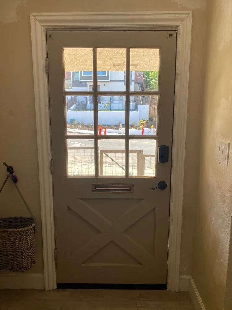 Slide of Jaime Handyman