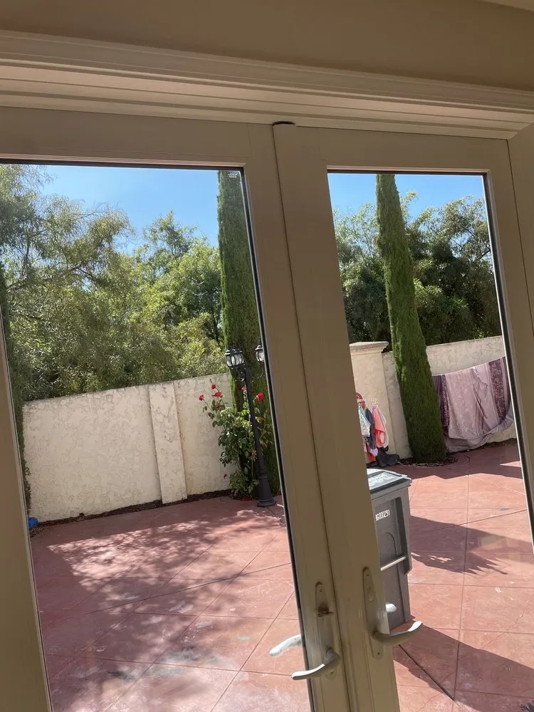 Slide of Jaime Handyman