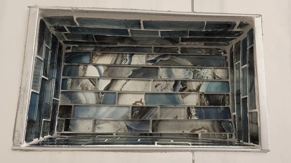 Slide of Jairo Construction