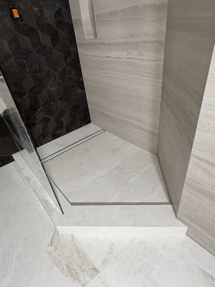 Slide of Jakov Ceramics