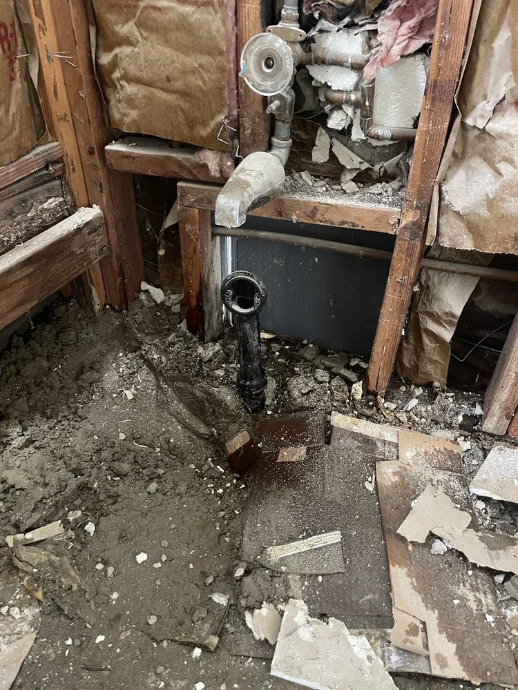 Reliable emergency plumbing service in Palm Desert, CA - Jamal of All Trades