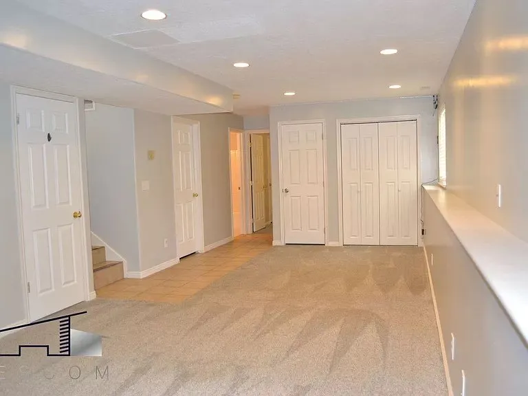 Slide of Jason Staley Handyman Services