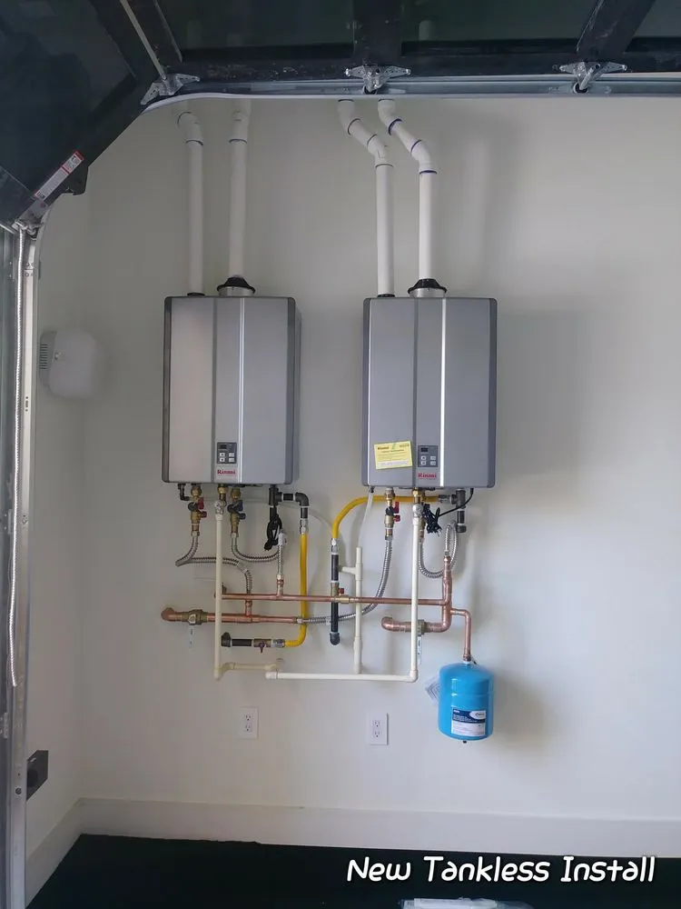 Slide of Javier's Plumbing & Drains