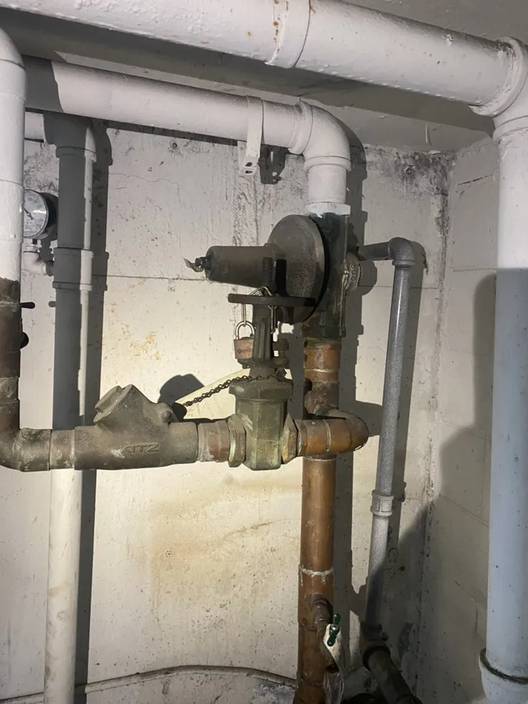 Slide of Javier‘s Plumbing