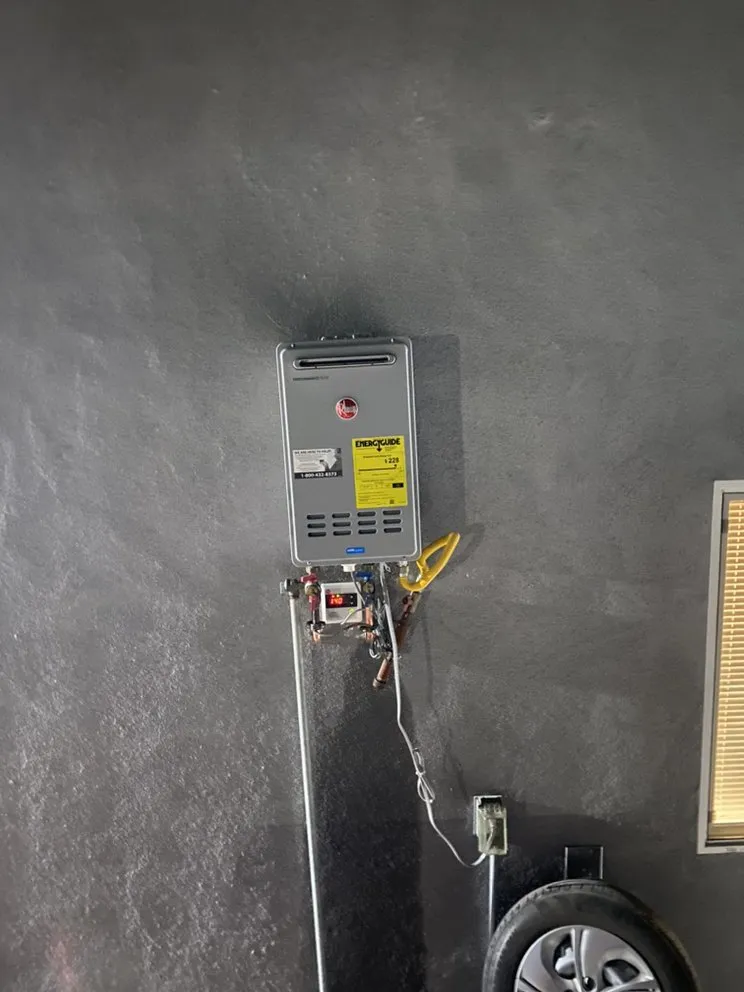 Slide of Javier‘s Plumbing