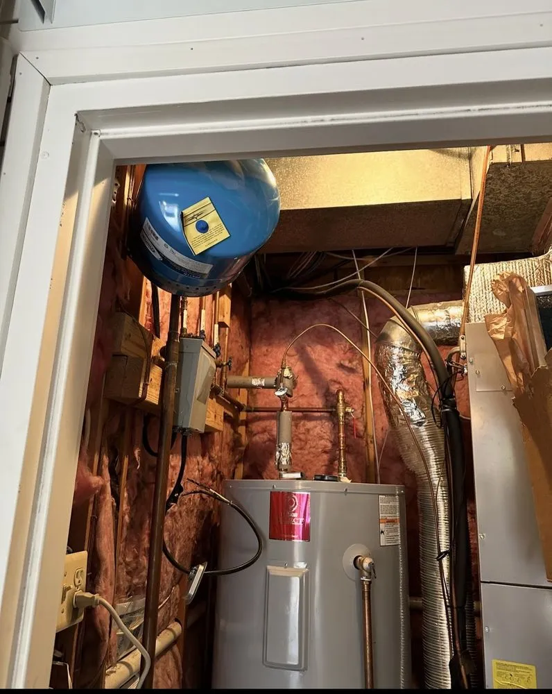 Slide of Jayleen Richardson Plumbing