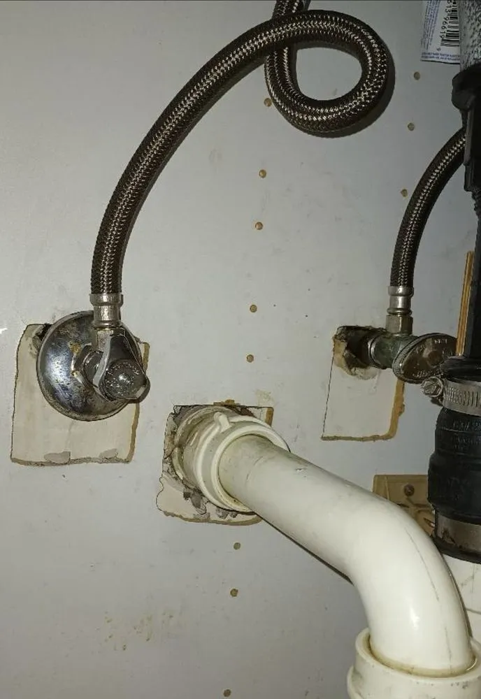 Slide of Jayleen Richardson Plumbing