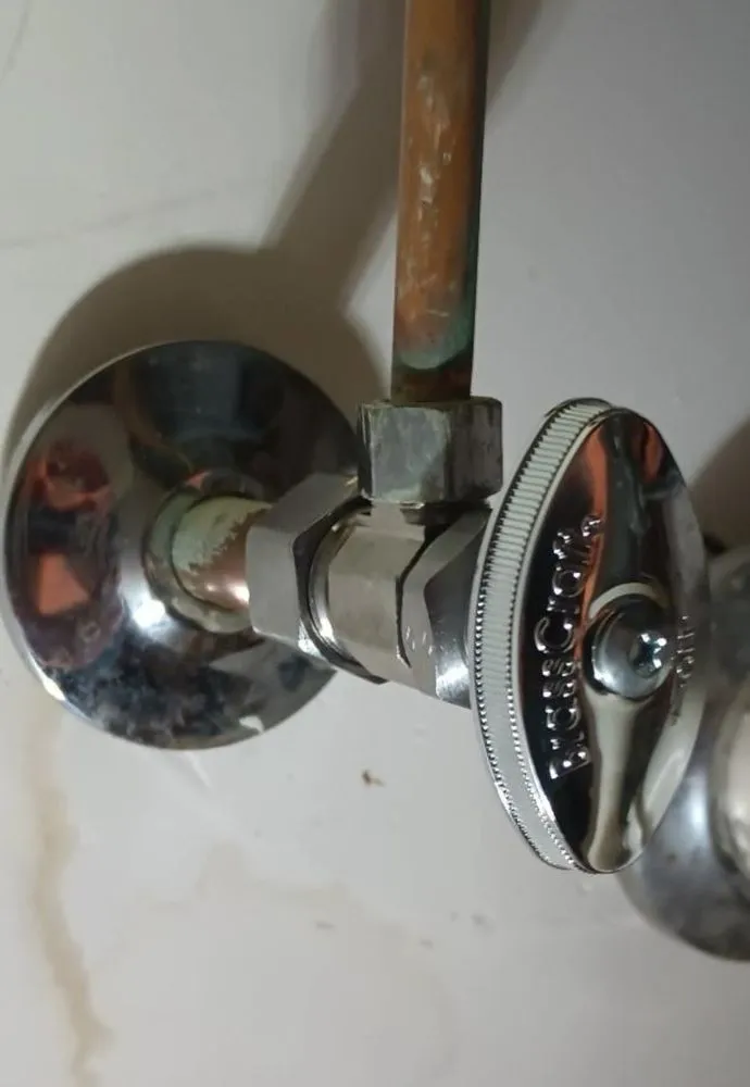 Slide of Jayleen Richardson Plumbing