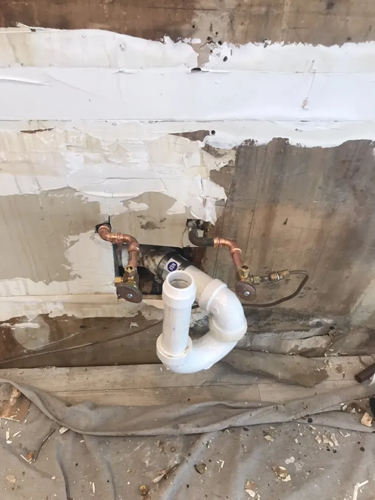 Emergency water heater service in Lindenhurst, NY by J&B Drain Cleaning and Plumbing Service