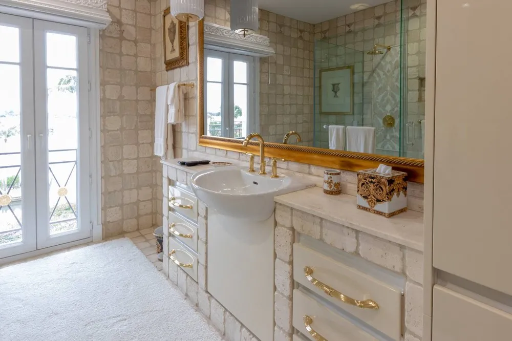 Slide of JB Services