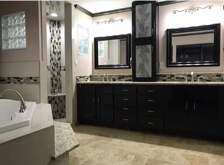 Trusted emergency plumbing experts serving San Antonio, TX - Jc Enriquez and Son Plumbing