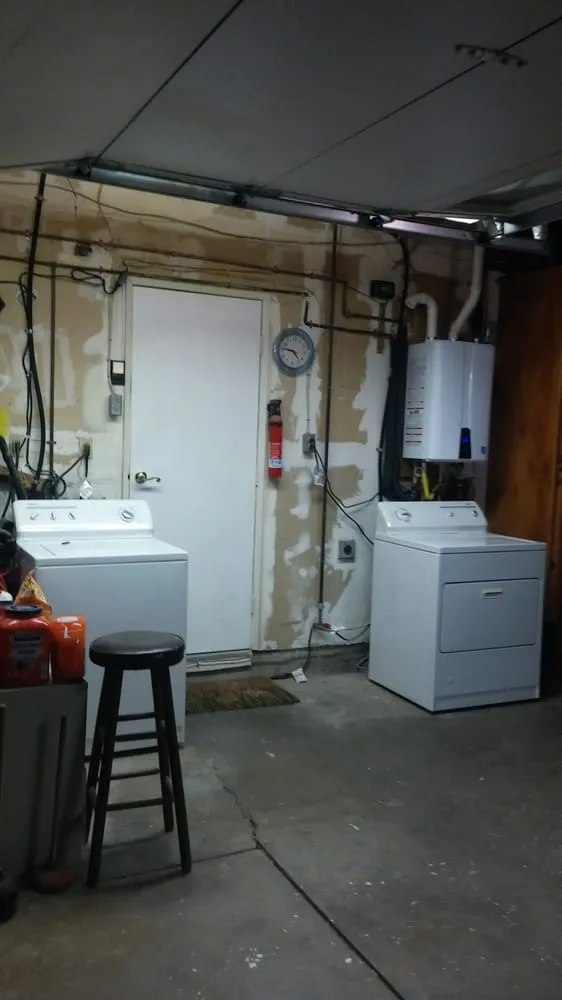 Slide of JC Plumbing Green