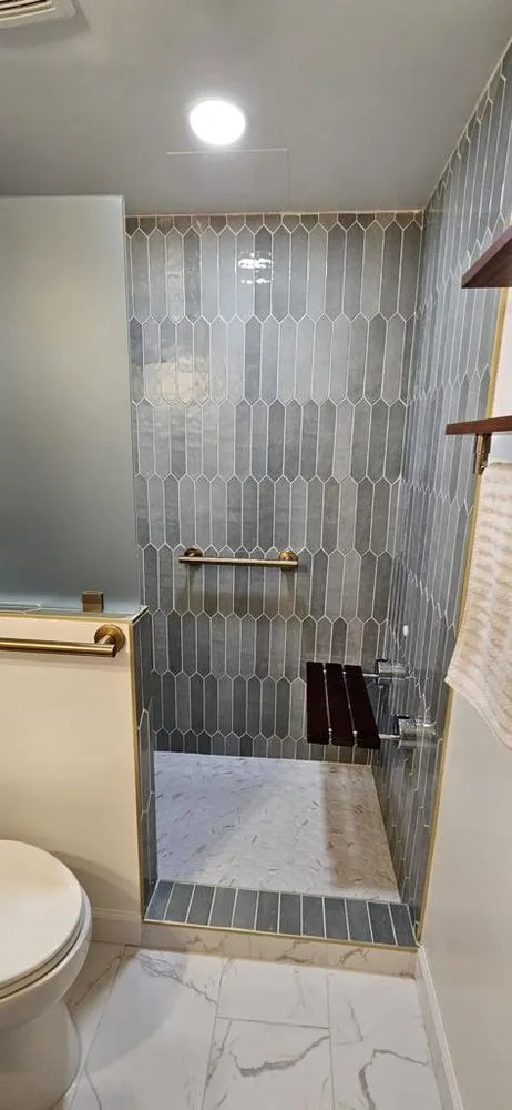 Slide of JD Contractor