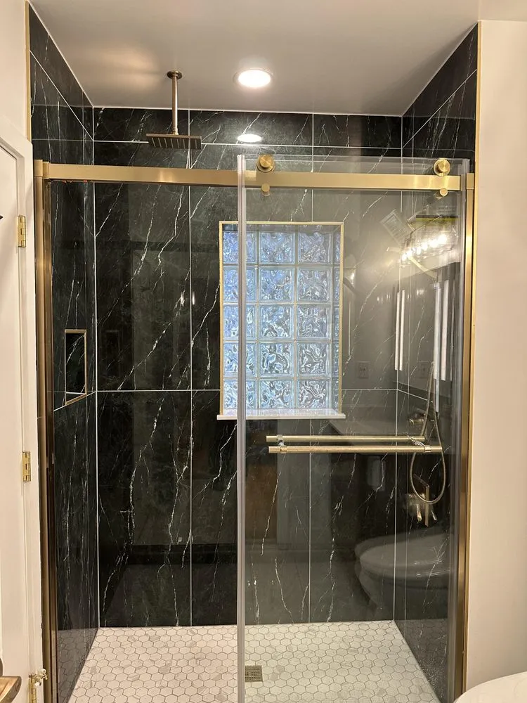 Slide of JD Contractor