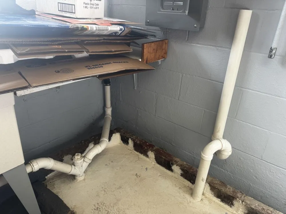 Slide of J&D Handy Service