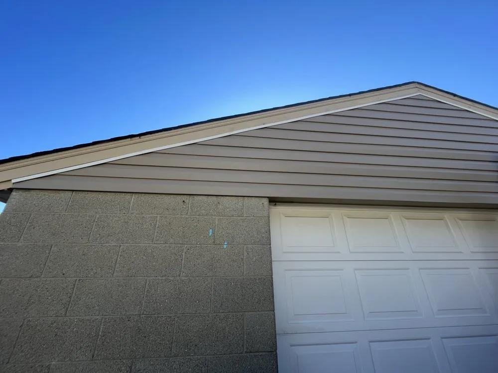 Slide of J&D Home Improvement