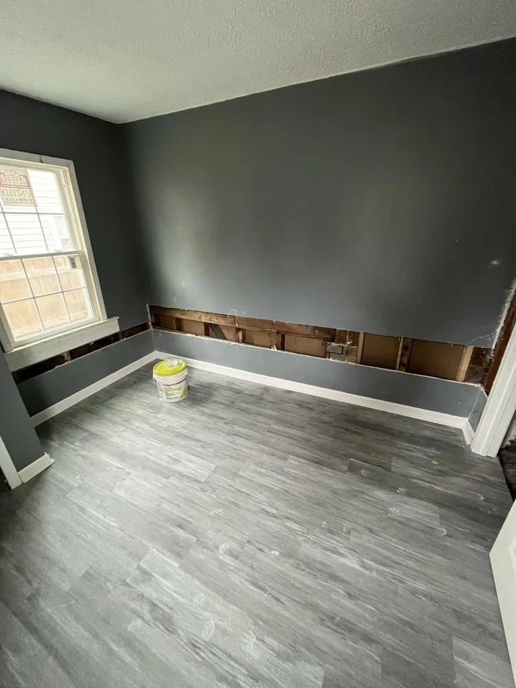 Slide of J&D Home Improvement