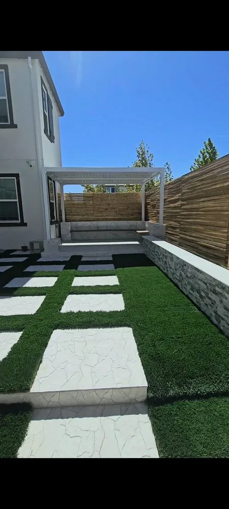 Slide of JD Tracy Handyman