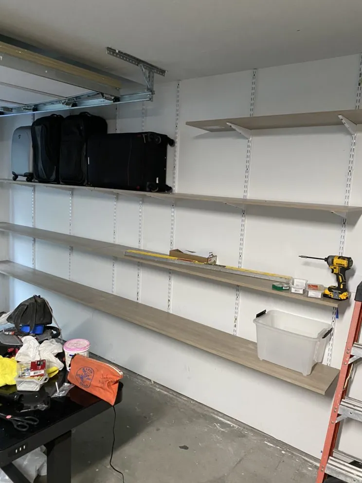 Slide of JDN Service Specialist