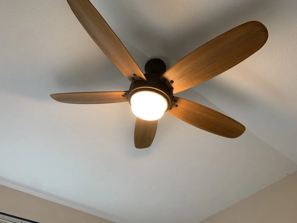 Slide of JDN Service Specialist