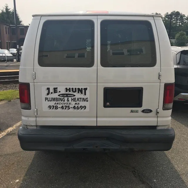 Slide of JE Hunt Plumbing & Heating