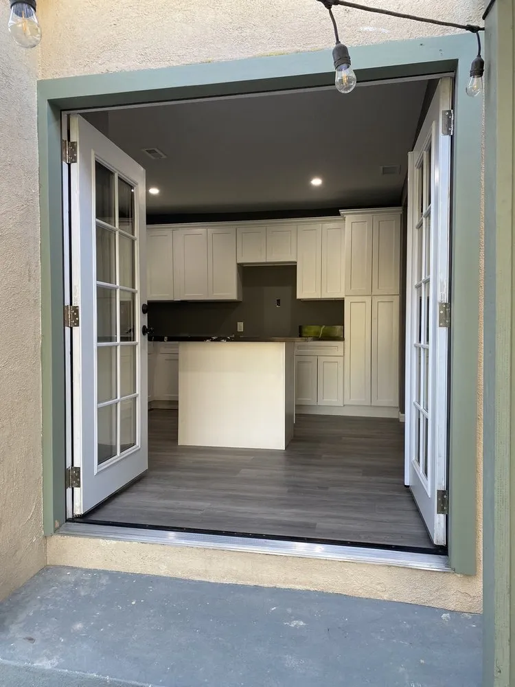 Slide of J&E Plumbing